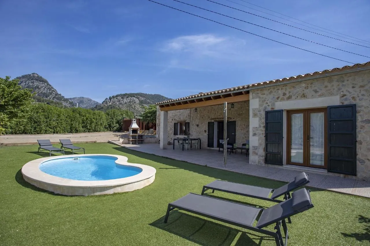 Country house Pou Monjo Guest House Selva